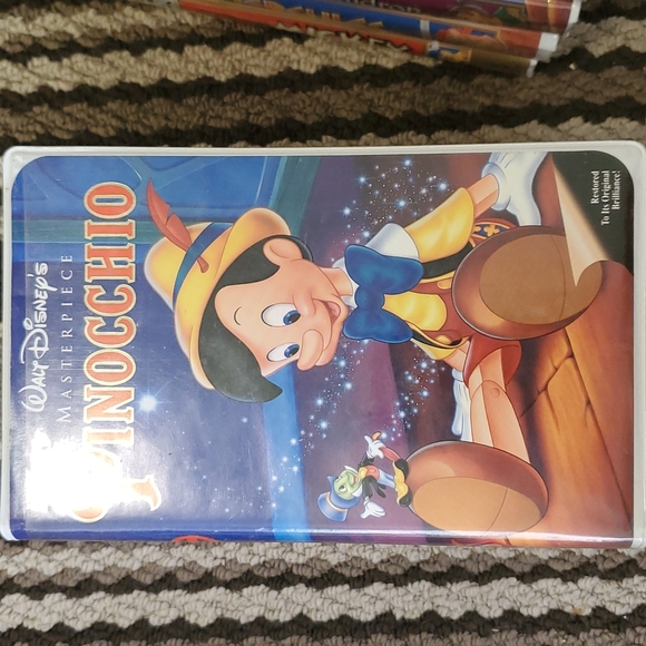 VINTAGE WALT DISNEY MASTER PIECE COLLECTION 📼 VHS MOVIES. COLLECTORS. - Picture 17 of 17